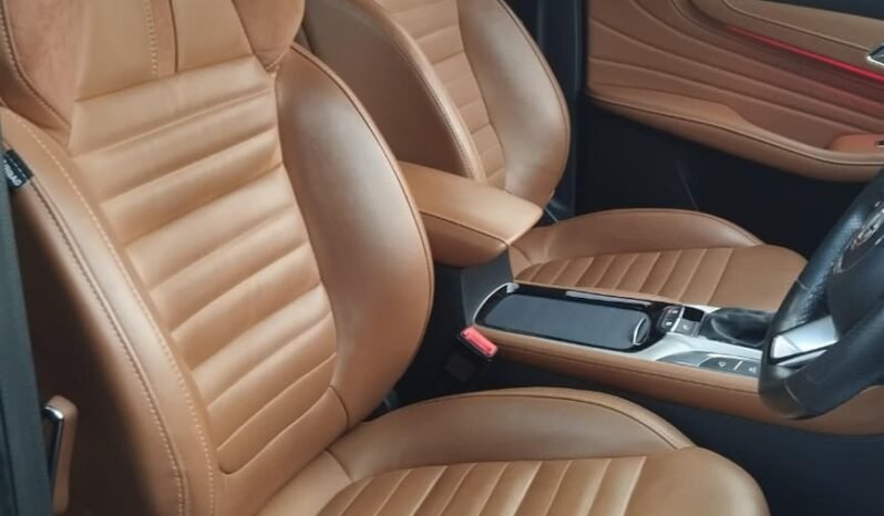 
2023 MG HS 1.5 TURBO TROPHY EDITION full									