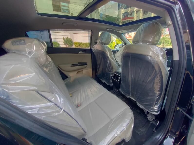 
2023 KIA SPORTAGE AWD full									