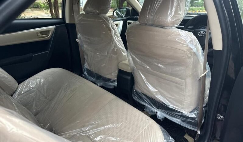 
2015 TOYOTA COROLLA ALTIS 1.6 full									