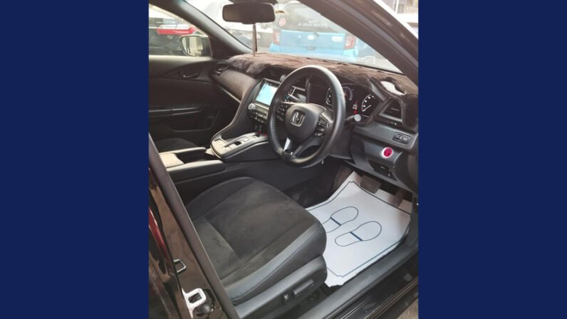 
2018 Honda Insight Hybrid EX full									