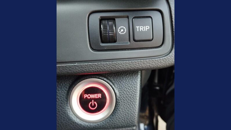 
2018 Honda Insight Hybrid EX full									