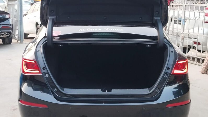 
2018 Honda Insight Hybrid EX full									