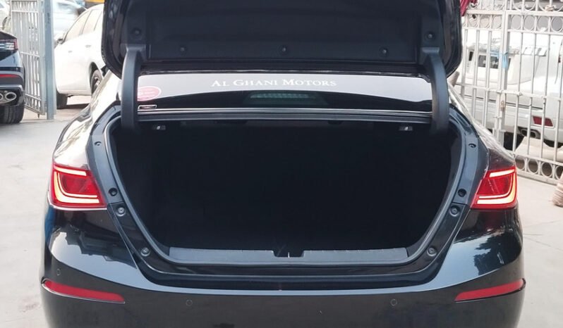 
2018 Honda Insight Hybrid EX full									