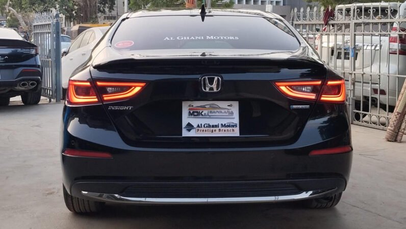 
2018 Honda Insight Hybrid EX full									