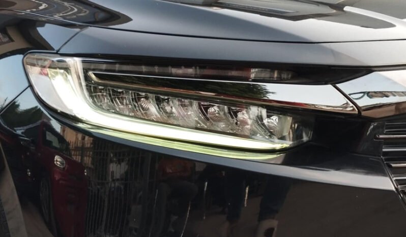 
2018 Honda Insight Hybrid EX full									