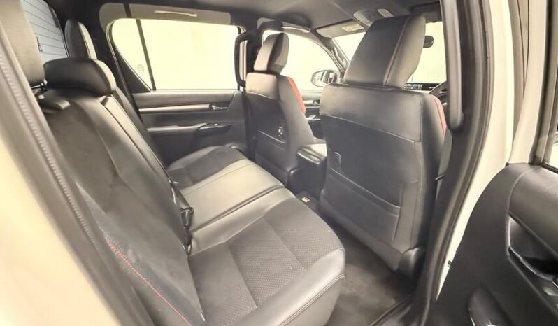 
2022 TOYOTA REVO GR-S 2.8 full									