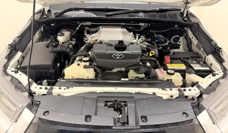 
2022 TOYOTA REVO GR-S 2.8 full									