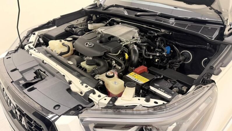 
2022 TOYOTA REVO GR-S 2.8 full									