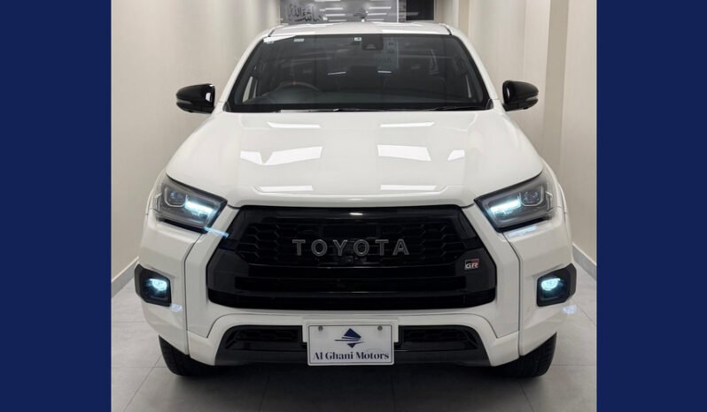
2022 TOYOTA REVO GR-S 2.8 full									