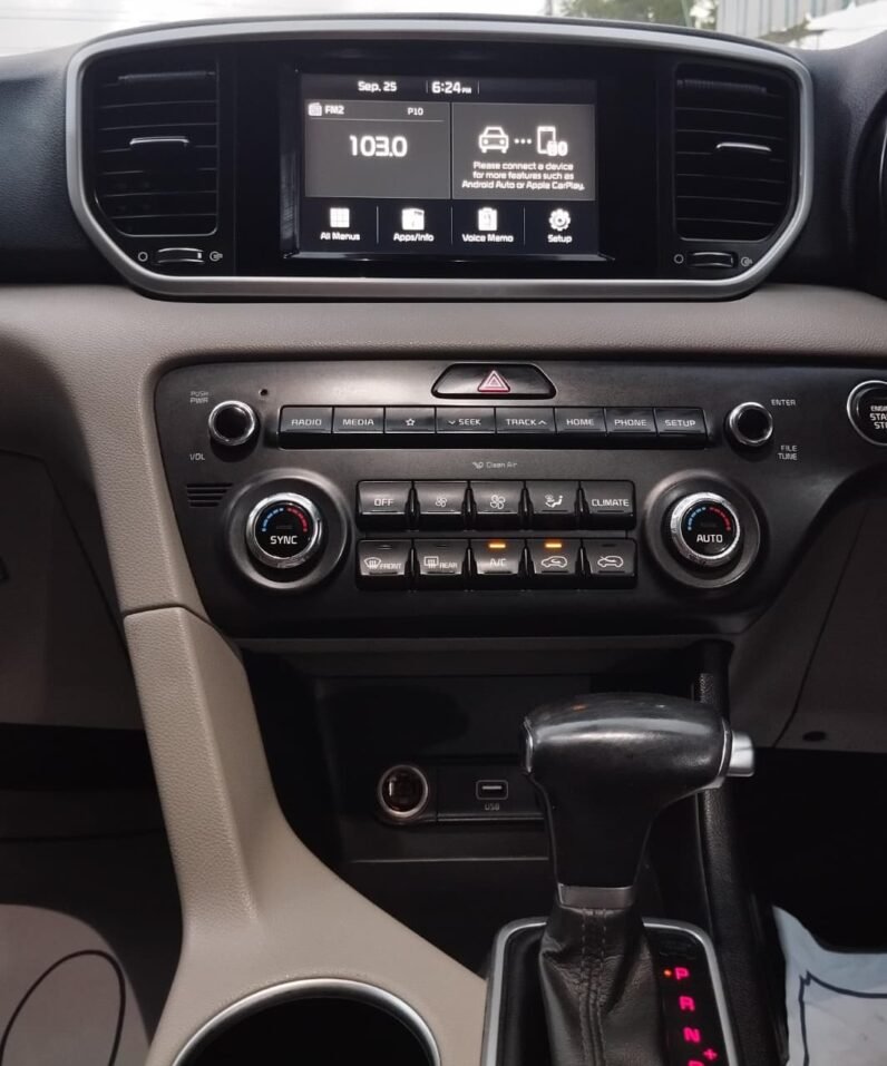 
2020 KIA SPORTAGE FWD full									