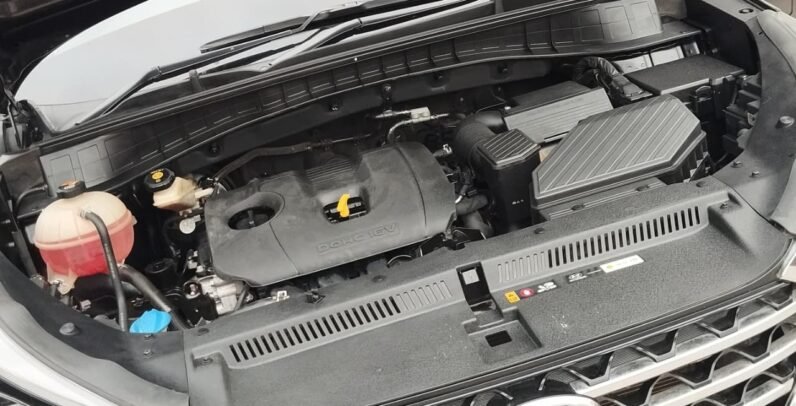 
2021 HYUNDAI TUCSON 2.0 AWD full									