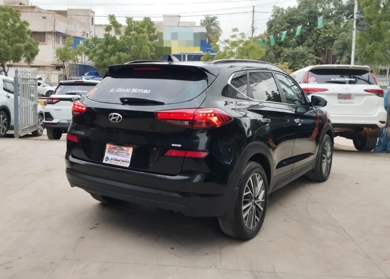 
2021 HYUNDAI TUCSON 2.0 AWD full									