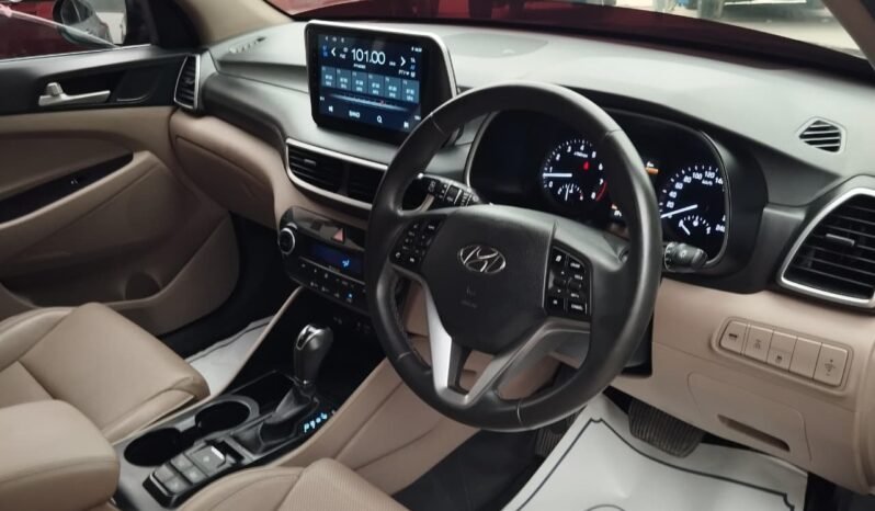 
2021 HYUNDAI TUCSON 2.0 AWD full									