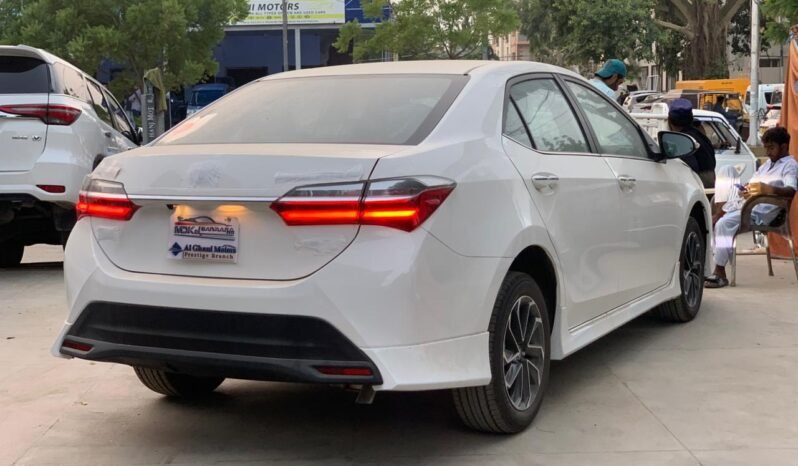 
2025 TOYOTA COROLLA ALTIS GRANDE 1.8 (X) full									