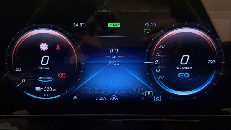 
2020 Mercedes-Benz EQC 400 4MATIC full									