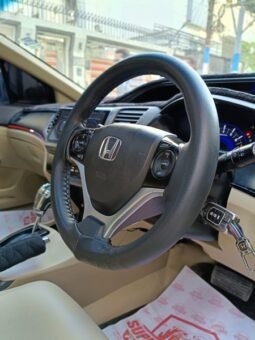 
										2015 Honda Civic Oriel 1.8 i-VTEC CVT full									