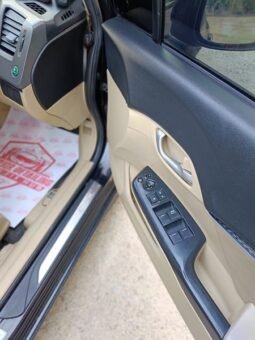 
										2015 Honda Civic Oriel 1.8 i-VTEC CVT full									