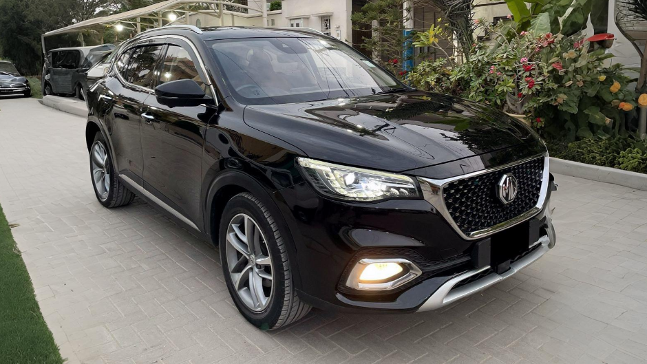 2021 MG HS 1.5 TURBO – TROPHY EDITION