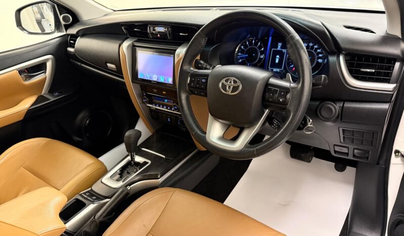 
								2017 TOYOTA FORTUNER 2.7 DUAL VVT-i PETROL full									