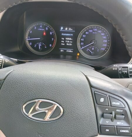 
								2023 HYUNDAI TUCSON 2.0 AWD full									