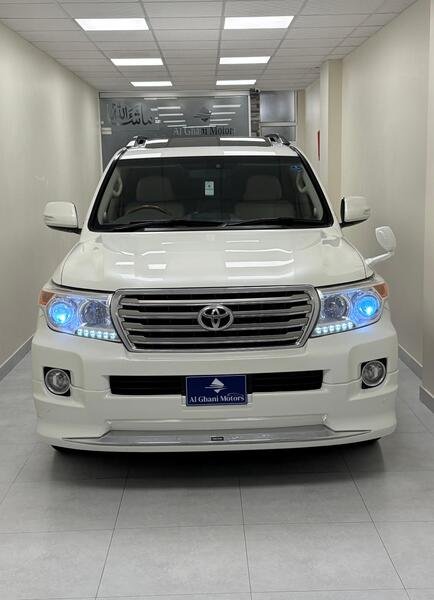 2012 TOYOTA LAND CRUISER AXG 4.6L V8