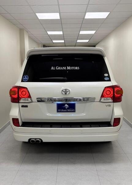 2012 TOYOTA LAND CRUISER AXG 4.6L V8