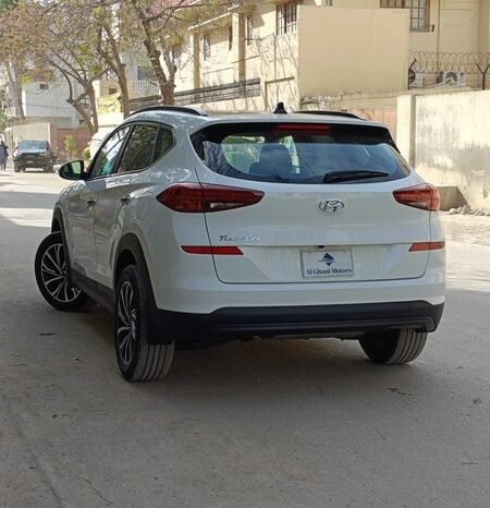 
								2023 HYUNDAI TUCSON 2.0 AWD full									