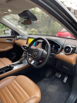 
										2021 MG HS 1.5 TURBO – TROPHY EDITION full									