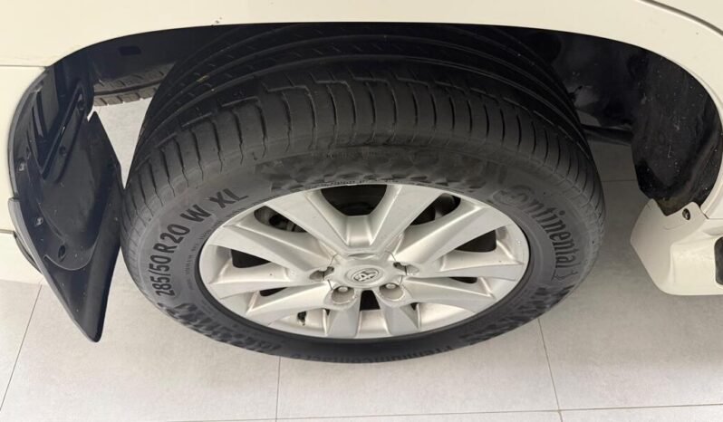 
								2012 TOYOTA LAND CRUISER AXG 4.6L V8 full									