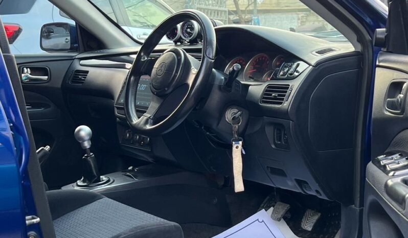 
								2005 Mitsubishi Lancer Evolution 7 full									