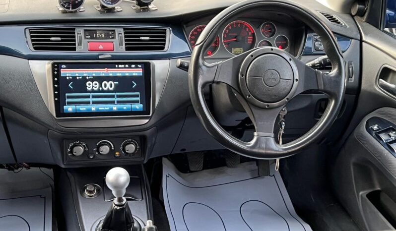 
								2005 Mitsubishi Lancer Evolution 7 full									