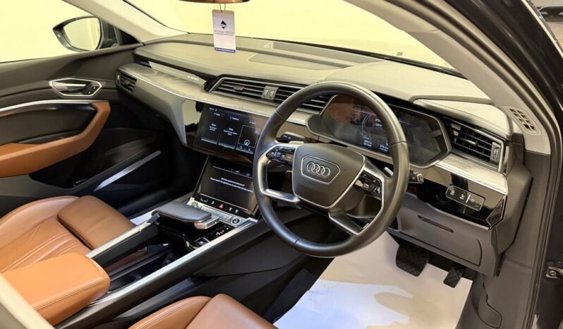 
								2022 AUDI E-TRON  50 QUATTRO full									