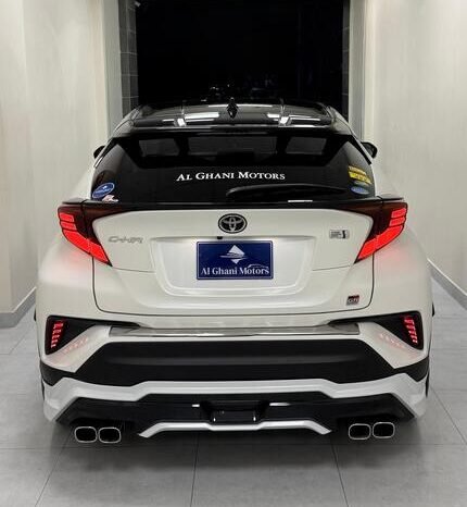 
								2019 TOYOTA C-HR ( S-GR sport) 1.8 HYBRID full									