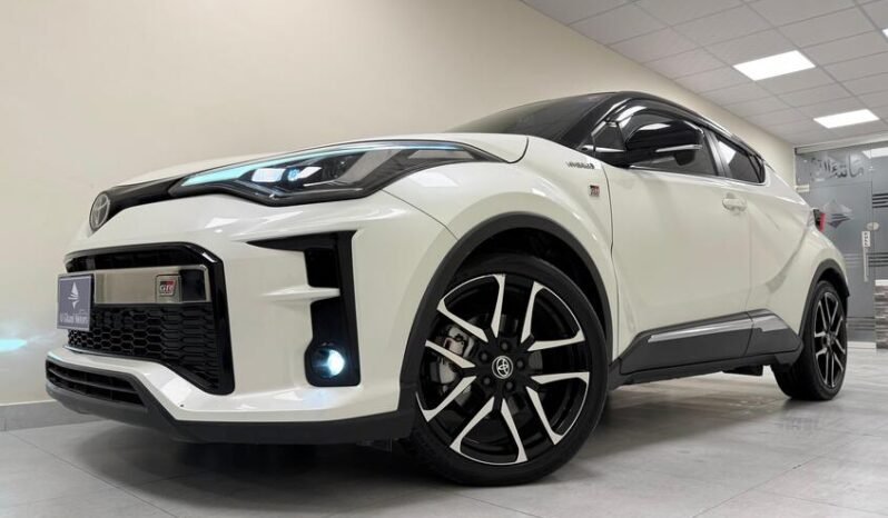 
								2019 TOYOTA C-HR ( S-GR sport) 1.8 HYBRID full									
