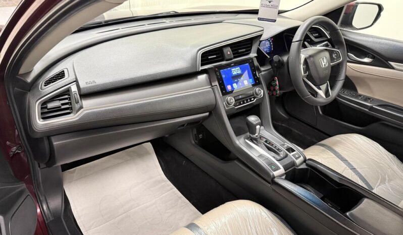 
								2018 HONDA CIVIC ORIEL 1.8 UG full									