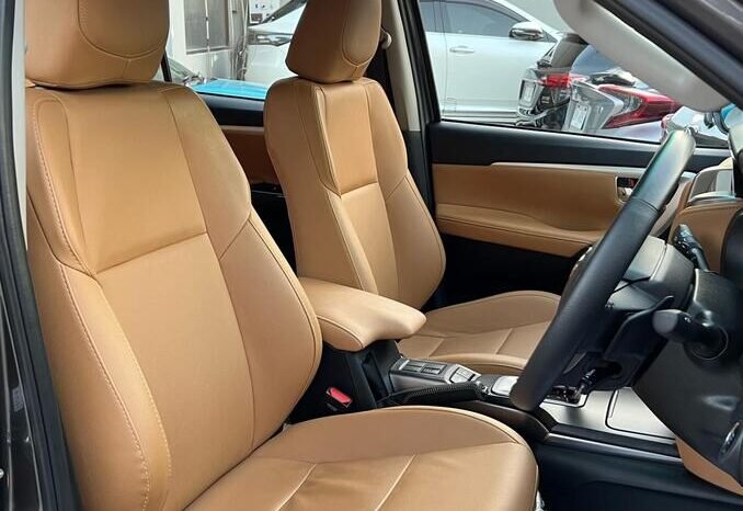 
								2023 TOYOTA FORTUNER V 2.7 PETROL full									