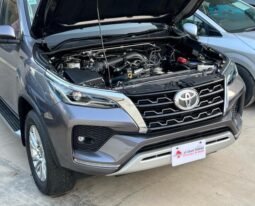 
										2023 TOYOTA FORTUNER V 2.7 PETROL full									