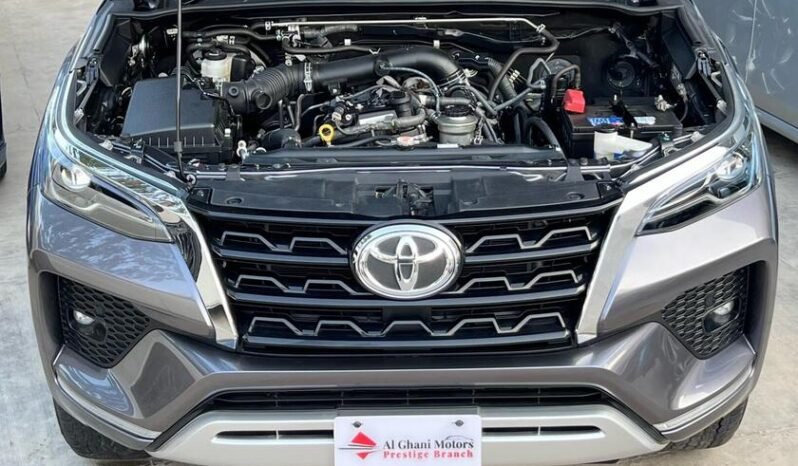 
								2023 TOYOTA FORTUNER V 2.7 PETROL full									