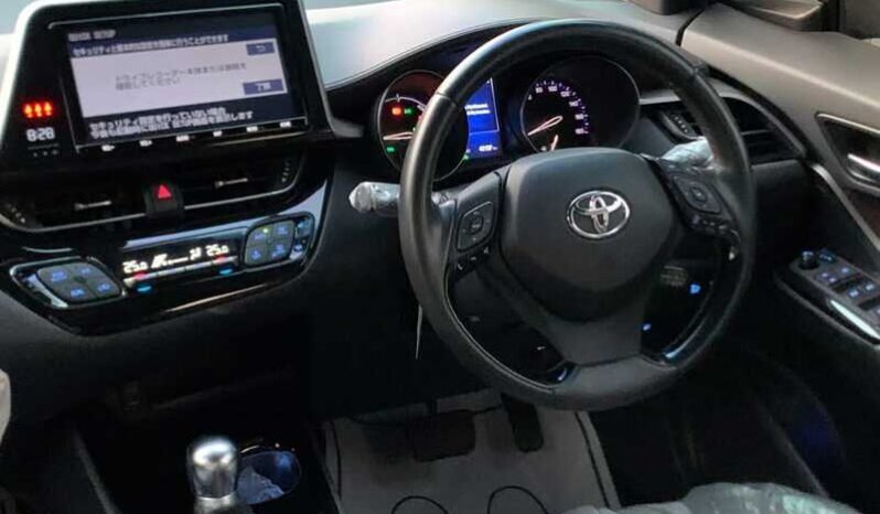 
								2018 TOYOTA C-HR (G LED) 1.8 HYBRID full									