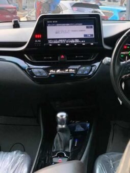 
										2018 TOYOTA C-HR (G LED) 1.8 HYBRID full									