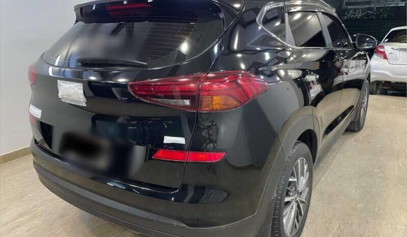 
								2022 HYUNDAI TUCSON 2.0 AWD full									