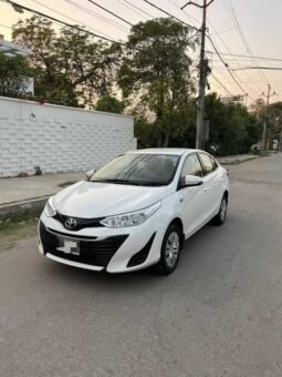 
										2022 TOYOTA YARIS GLI 1.3 CVT-i full									