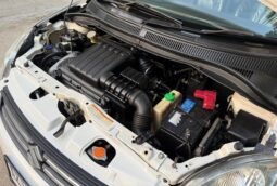 
										2013 SUZUKI SWIFT 1.3 DLX full									