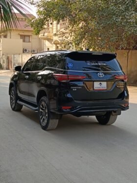 2023 TOYOTA FORTUNER LEGENDER 2.8 Σ4