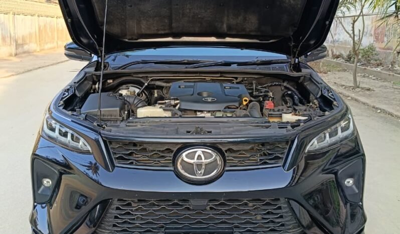 
								2023 TOYOTA FORTUNER LEGENDER 2.8 Σ4 full									