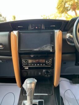 
										2021 TOYOTA FORTUNER SIGMA 2.8 full									