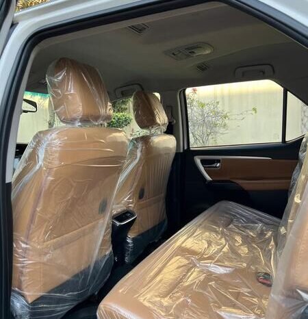 
								2021 TOYOTA FORTUNER SIGMA 2.8 full									