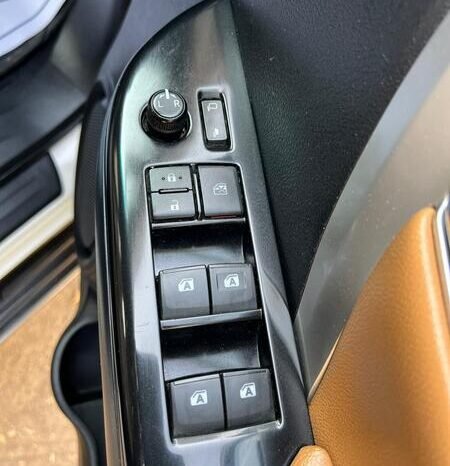 
								2021 TOYOTA FORTUNER SIGMA 2.8 full									