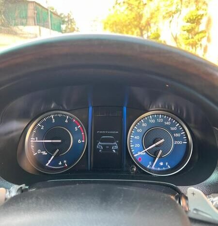 
								2021 TOYOTA FORTUNER SIGMA 2.8 full									