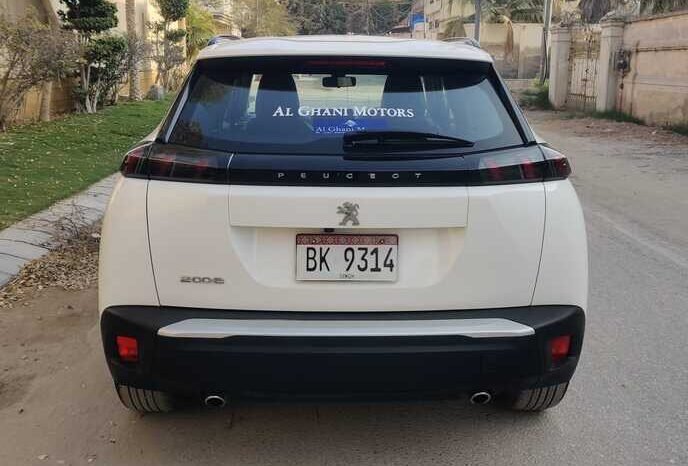 
								PEUGEOT 2008 ALLURE PACKAGE full									